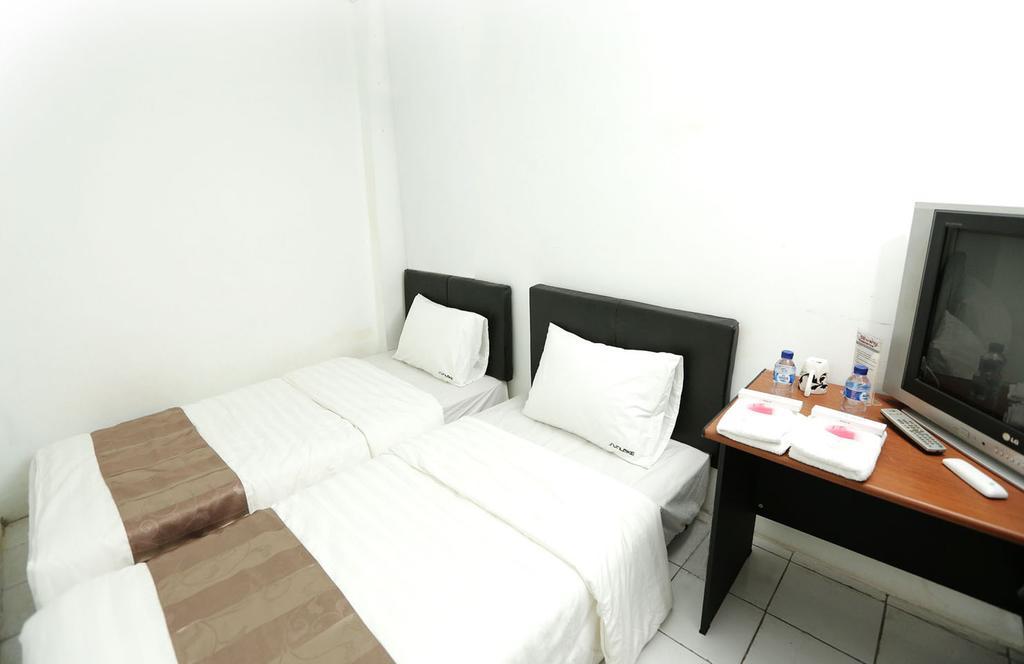 Ds Colive Siliwangi Hotel Semarang Værelse billede